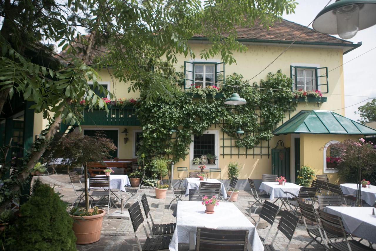 Hotel Garni - Gasthof Pillgrab Sankt Valentin Exterior foto