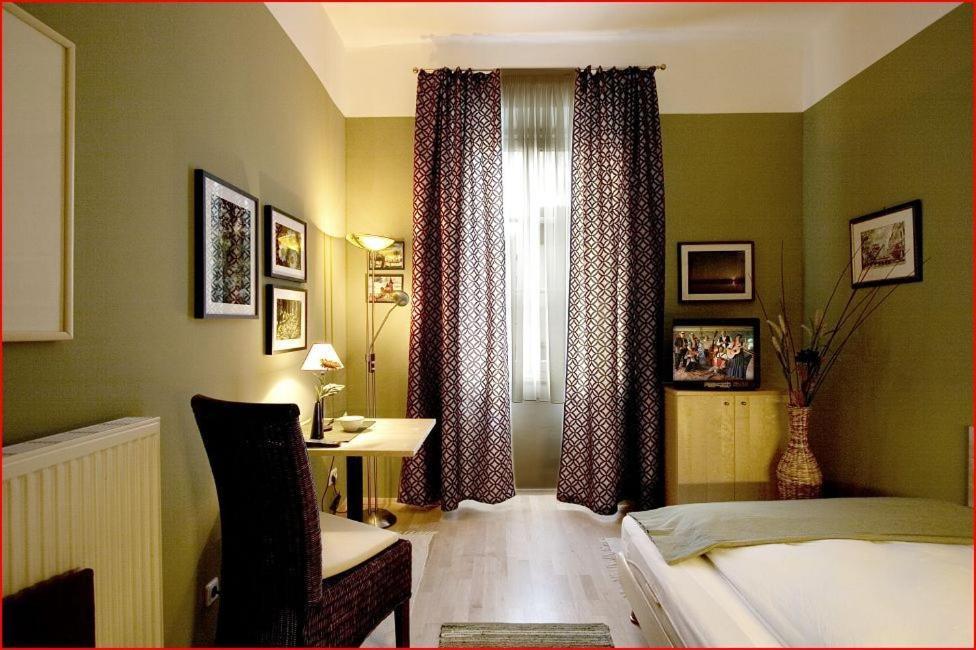 Hotel Garni - Gasthof Pillgrab Sankt Valentin Exterior foto